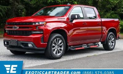 2021 Chevrolet Silverado RST