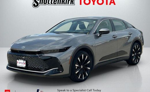 2025 Toyota Crown Platinum