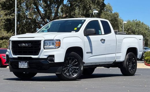 2022 GMC Canyon Elevation Standard