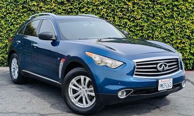 2016 Infiniti QX70 Base