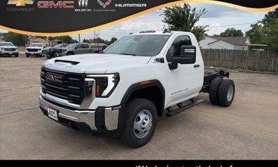 2026 GMC Sierra HD Pro