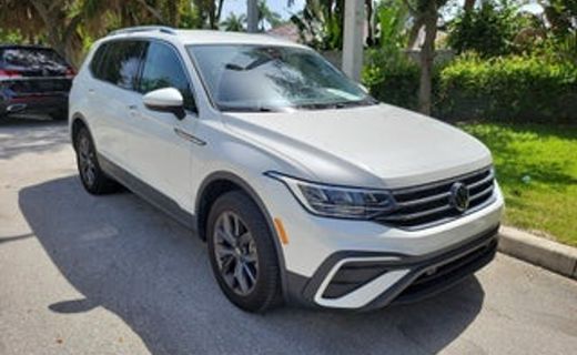 2023 Volkswagen Tiguan SE
