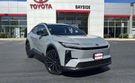 2026 Toyota C-HR SE