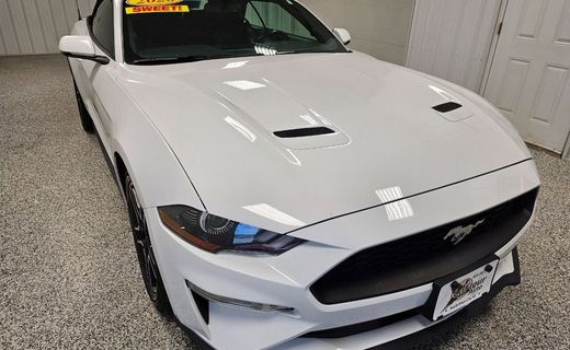 2020 Ford Mustang