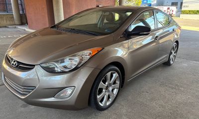 2012 Hyundai Elantra GLS Middle Grade