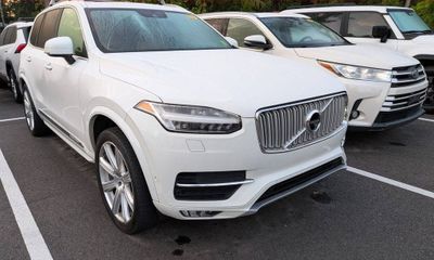 2018 Volvo XC90 Inscription