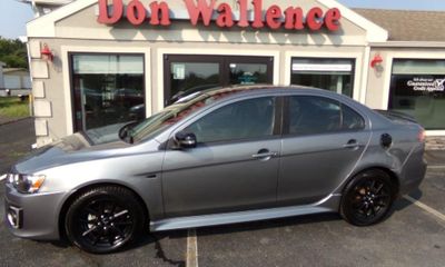 2017 Mitsubishi Lancer ES