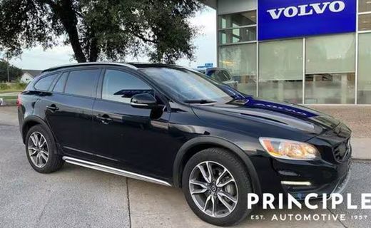 2018 Volvo V60CC Premier