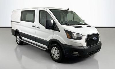 2025 Ford Transit LOW Roof
