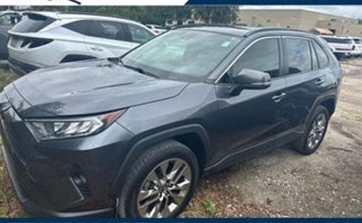 2019 Toyota RAV4 XLE Premium