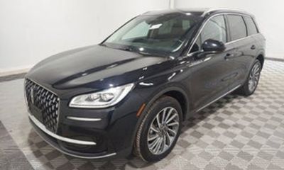 2022 Volvo XC40 Momentum Excl S60
