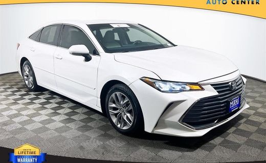 2021 Toyota Avalon Package