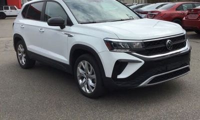 2023 Volkswagen Taos 4Motion S