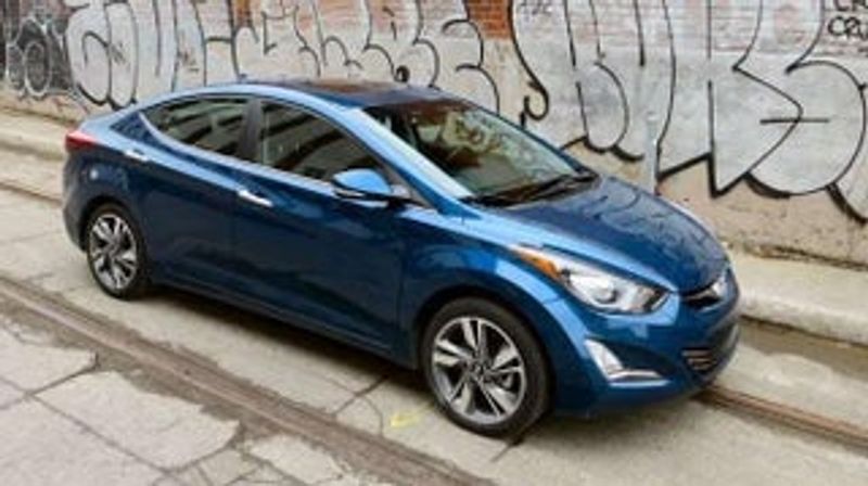 2014 Hyundai Elantra — a typically priced live listing
