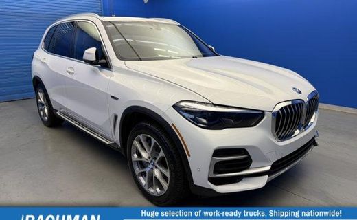 2023 BMW X5 XDRIVE45E