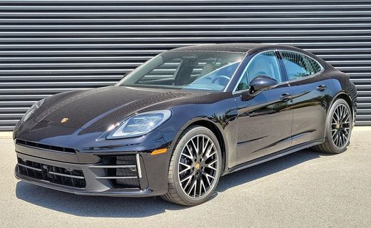 2026 Porsche Panamera