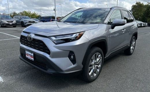 2024 Toyota RAV4 XLE Premium