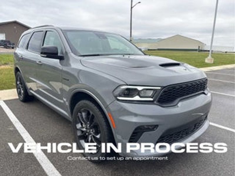 2022 Dodge Durango — a typically priced live listing