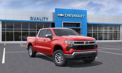 2025 Chevrolet Silverado LT
