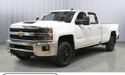2019 Chevrolet Silverado HD LT
