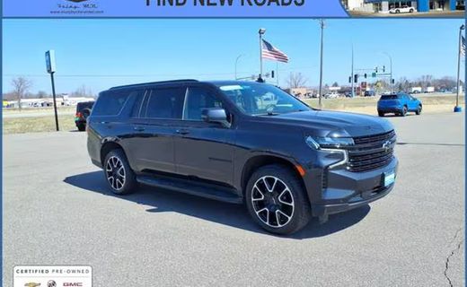 2023 Chevrolet Suburban RST
