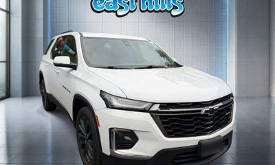 2023 Chevrolet Traverse RS