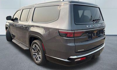 2023 Jeep Wagoneer Series II