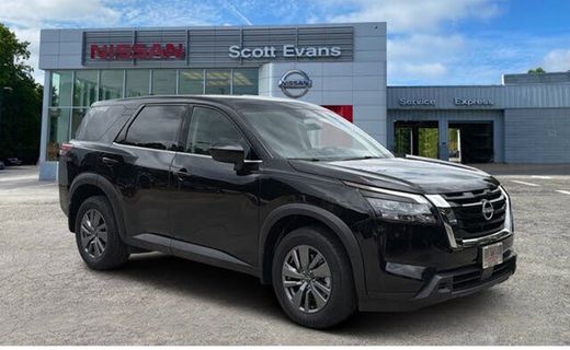 2025 Nissan Pathfinder S