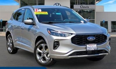 2022 Ford Escape SE Fhev