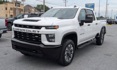 2022 Chevrolet Silverado HD Custom