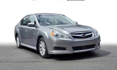 2011 Subaru Legacy Premium CWP