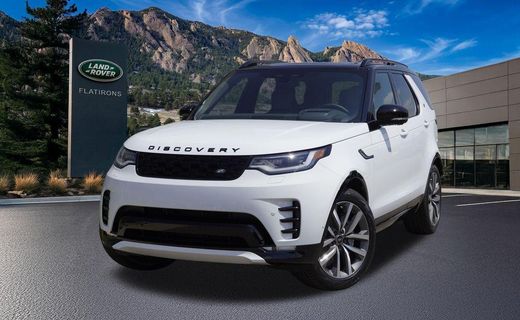 2026 Land Rover Discovery P360 Dynamic SE