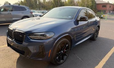 2024 BMW X4 M40i