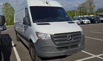 2022 Mercedes-Benz Sprinter 907 VS30