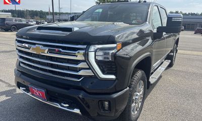 2026 Chevrolet Silverado HD High Country