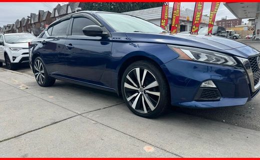 2020 Nissan Altima SR