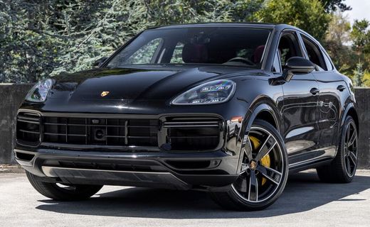2022 Porsche Cayenne S