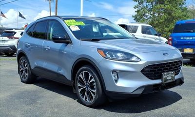 2022 Ford Escape SEL