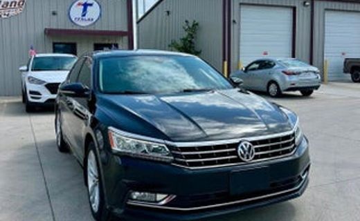 2017 Volkswagen Passat SEL Premium