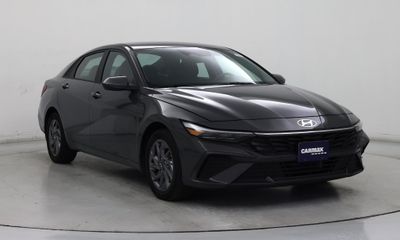 2024 Hyundai Elantra Blue