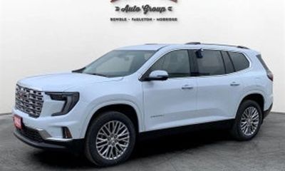 2025 GMC Acadia Elevation
