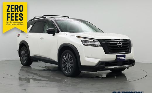 2024 Nissan Pathfinder SL