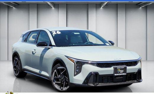 2026 Kia K4