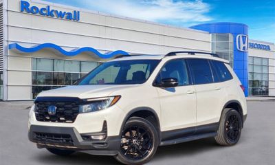 2023 Honda Passport Elite