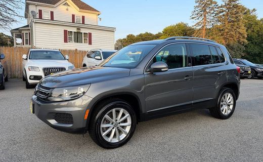 2017 Volkswagen Tiguan 4MOTION Wolfsburg