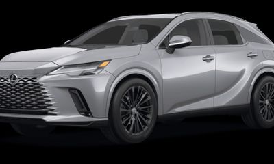 2023 Lexus RX 500H