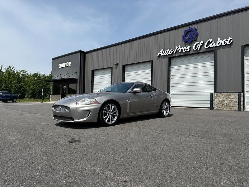 2011 Jaguar XK — a typically priced live listing