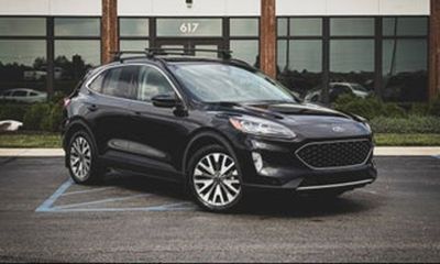 2020 Ford Escape Titanium Fhev