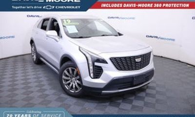 2019 Cadillac XT4 Premium Luxury