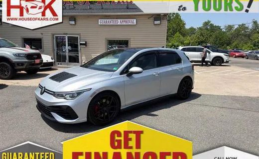 2022 Volkswagen Golf GTI SE